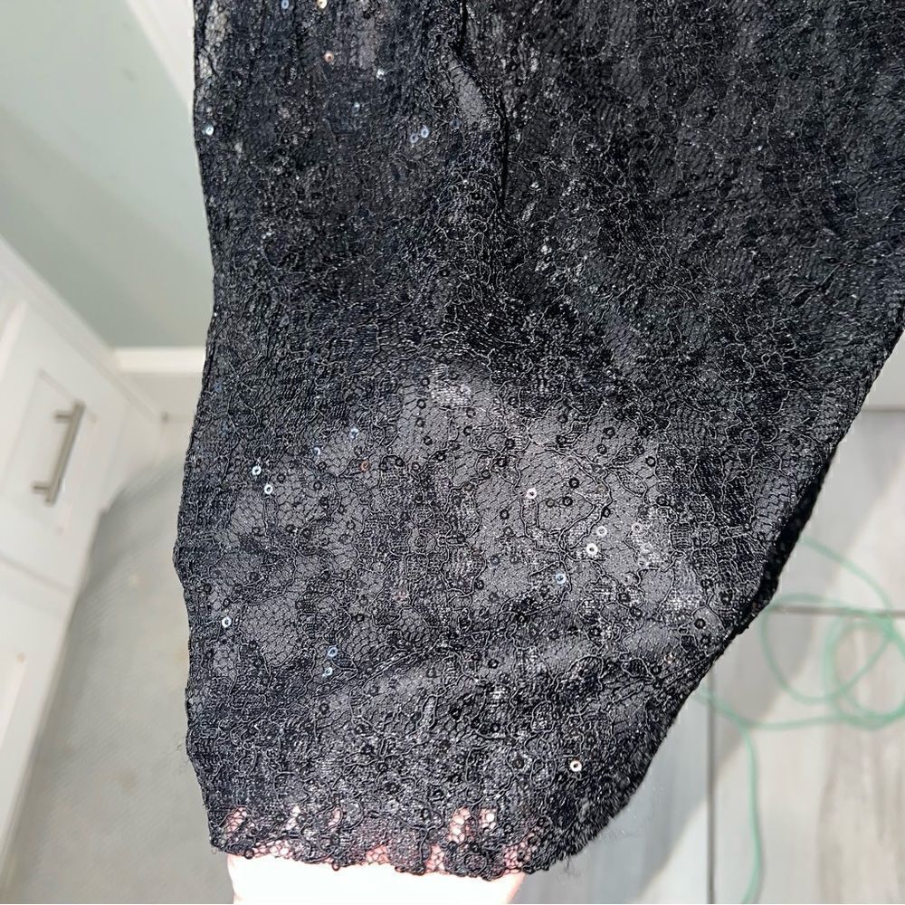 Chaps Semi Formal Black Lace and Sequin Midi dress size 4- New with tags - Picture 11 of 13